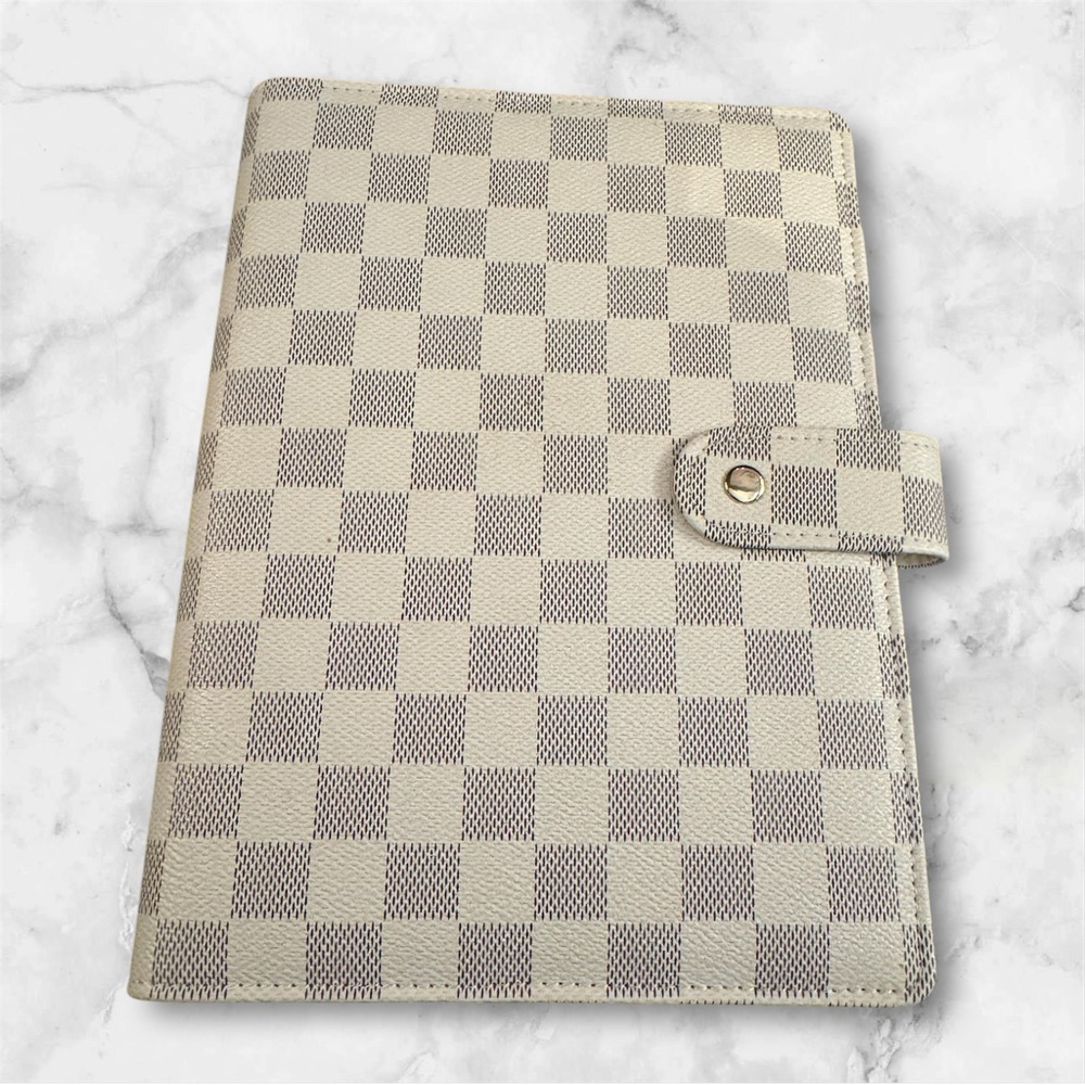 Checkered Cream Planner Cover with Snap Closure